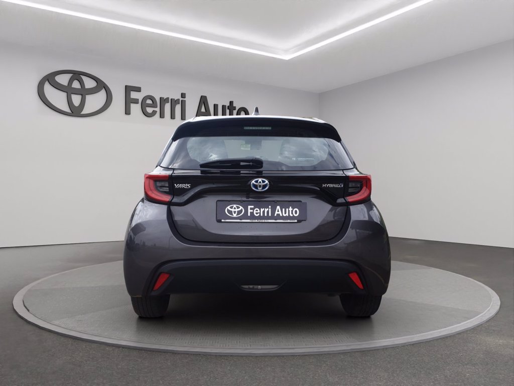 TOYOTA Yaris 1.5h trend