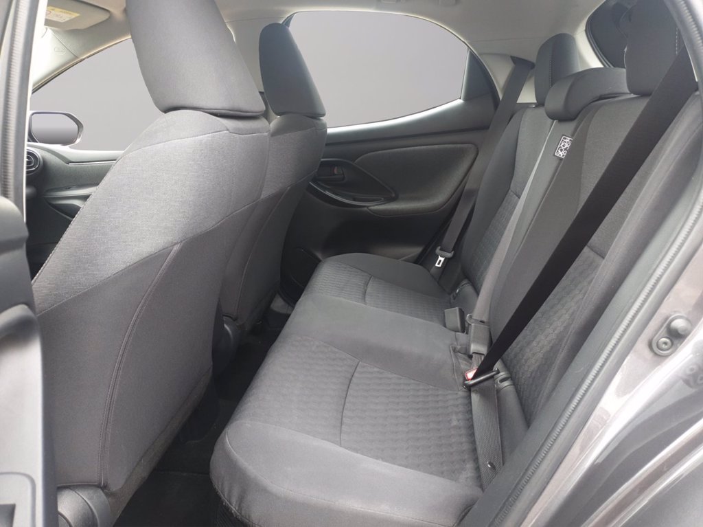TOYOTA Yaris 1.5h trend