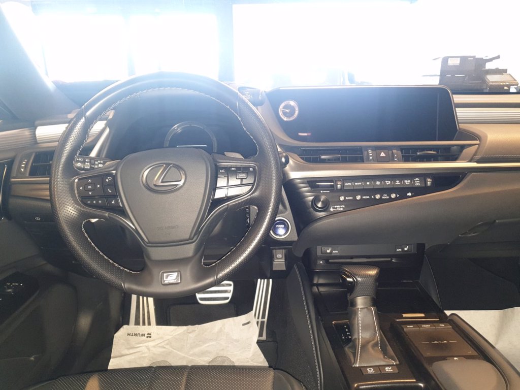 LEXUS Es 300h 2.5 executive cvt