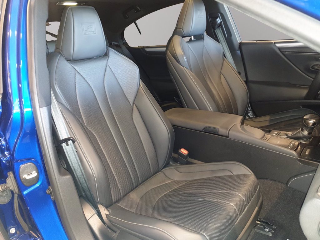 LEXUS Es 300h 2.5 executive cvt