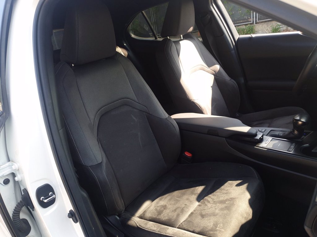 LEXUS Ux 250h 2.0 premium 2wd cvt my20