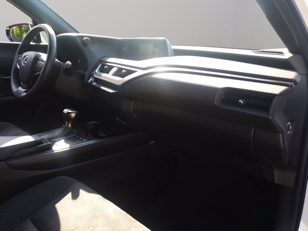 LEXUS Ux 250h 2.0 premium 2wd cvt my20
