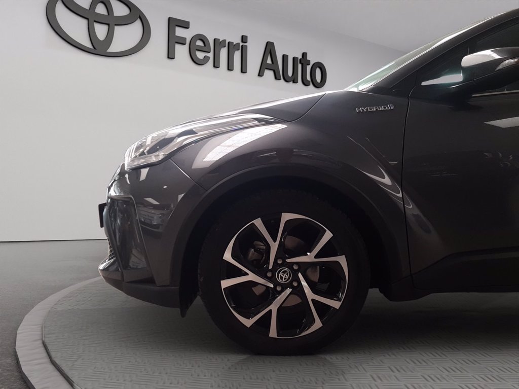 TOYOTA C-hr 1.8h trend e-cvt