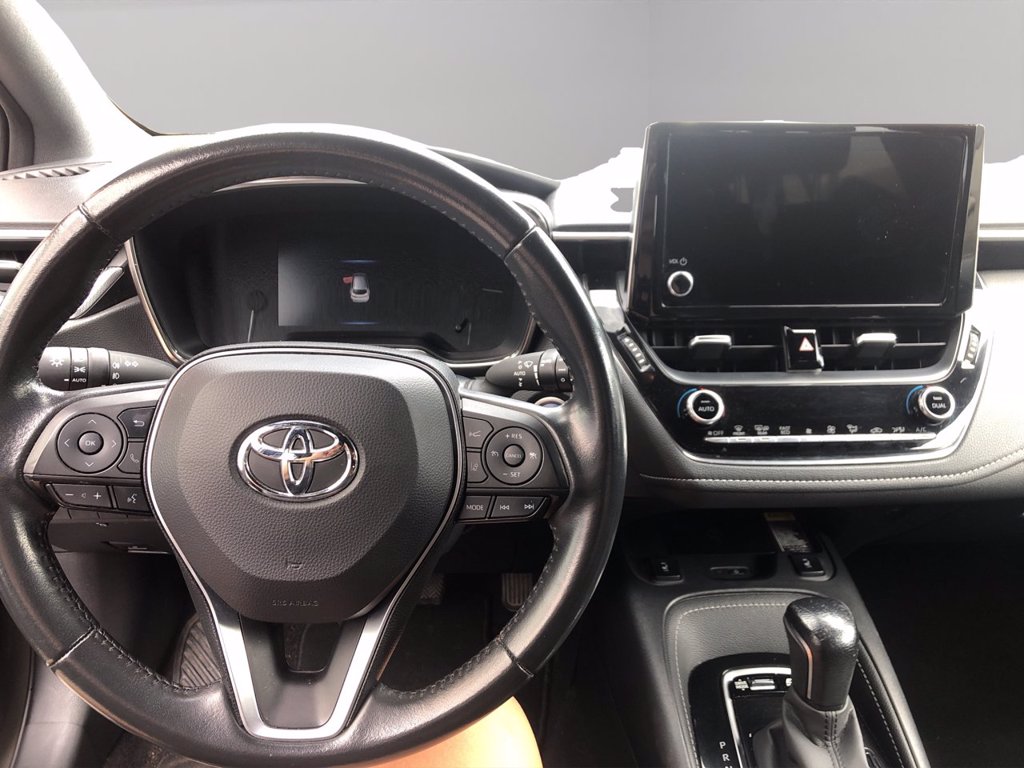 TOYOTA Corolla touring sports 1.8h style cvt