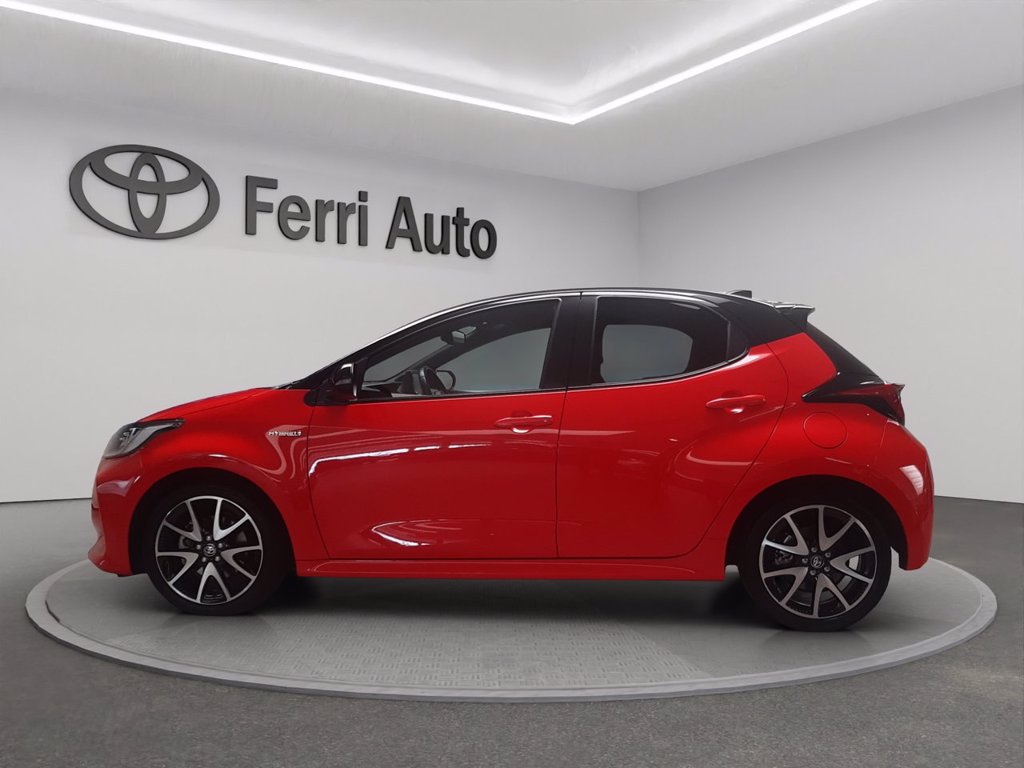 TOYOTA Yaris 1.5h premiere