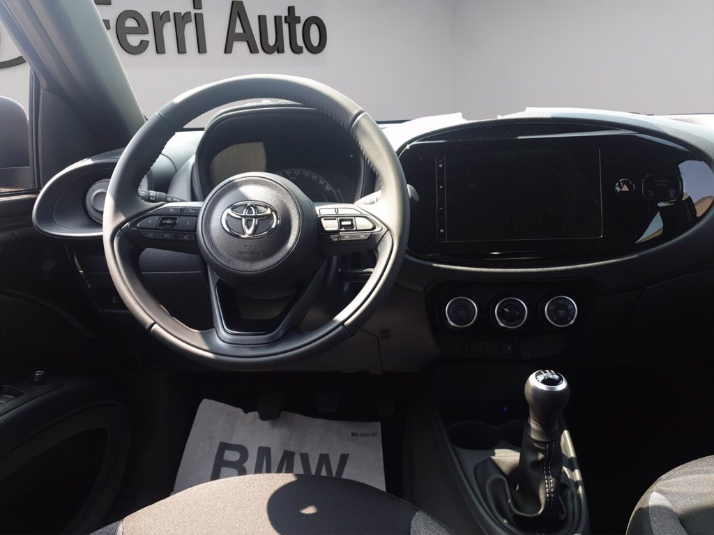 TOYOTA Aygo X 1.0 Active 72cv