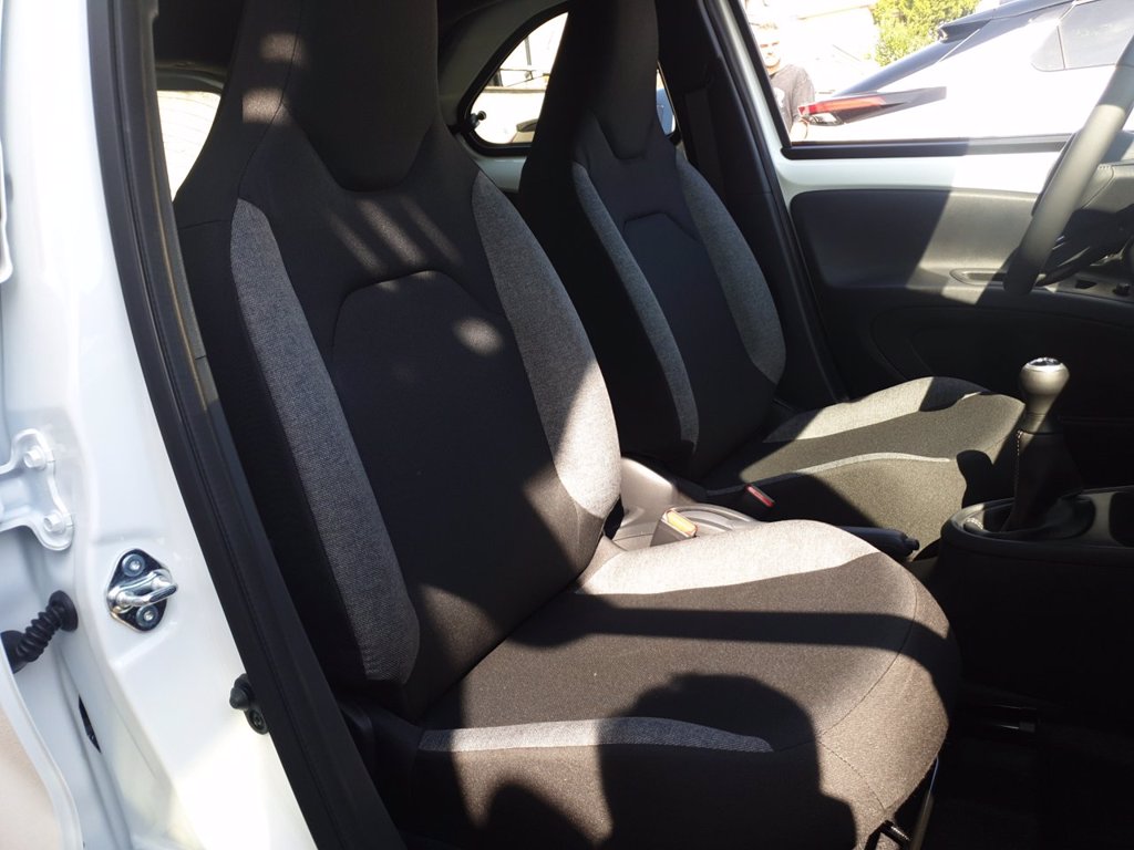 TOYOTA Aygo X 1.0 Active 72cv