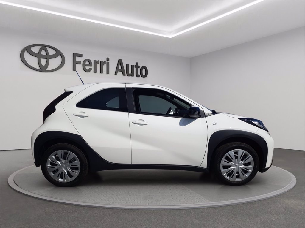 TOYOTA Aygo X 1.0 Active 72cv