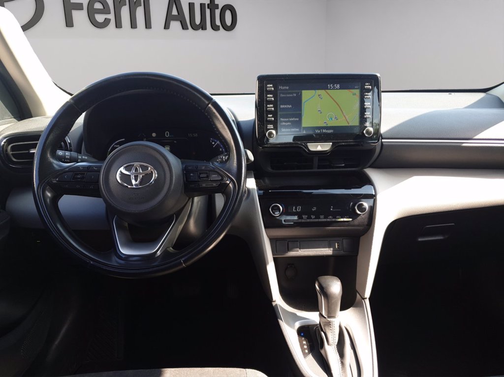 TOYOTA Yaris cross 1.5h business fwd 116cv e-cvt