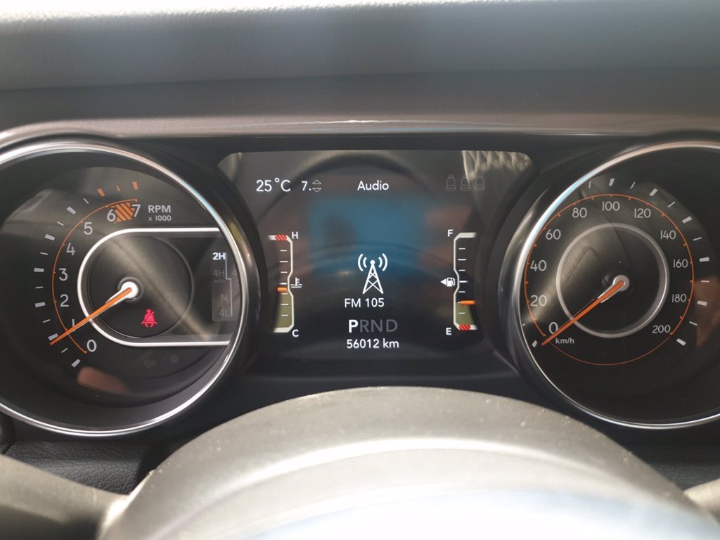 JEEP Wrangler unlimited 2.0 turbo sahara auto