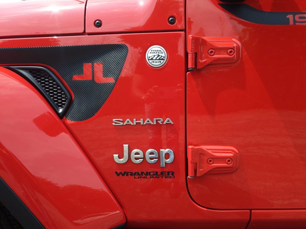 JEEP Wrangler unlimited 2.0 turbo sahara auto