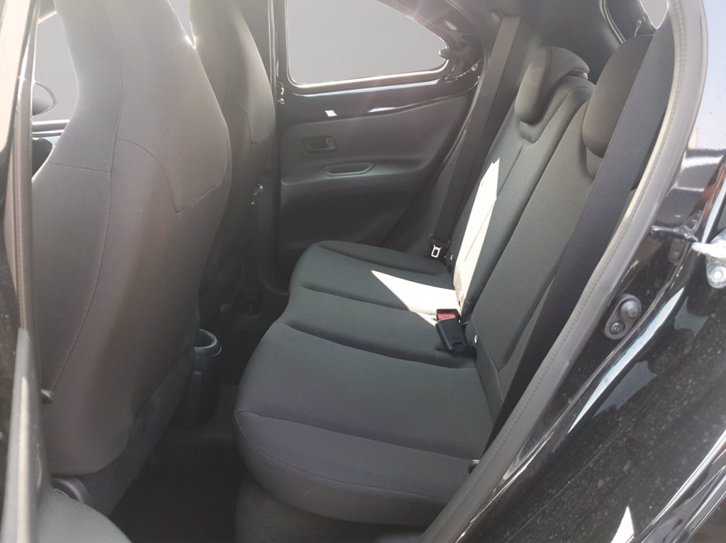 TOYOTA Aygo x 1.0 active 72cv
