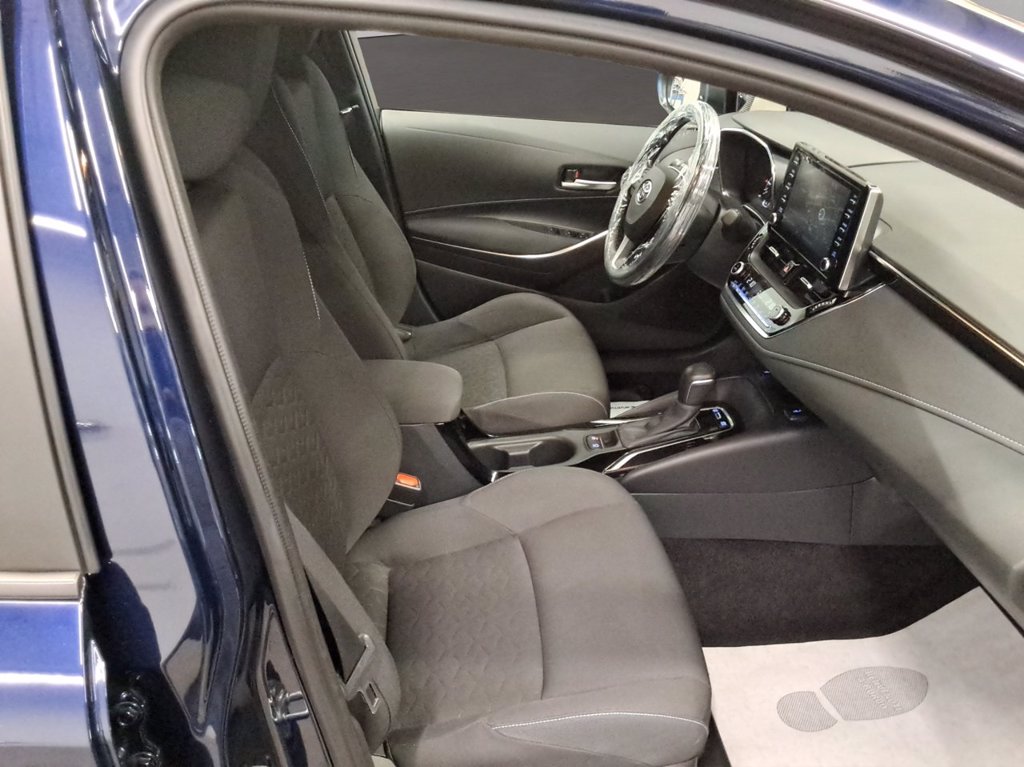 TOYOTA Corolla touring sports 1.8h business cvt