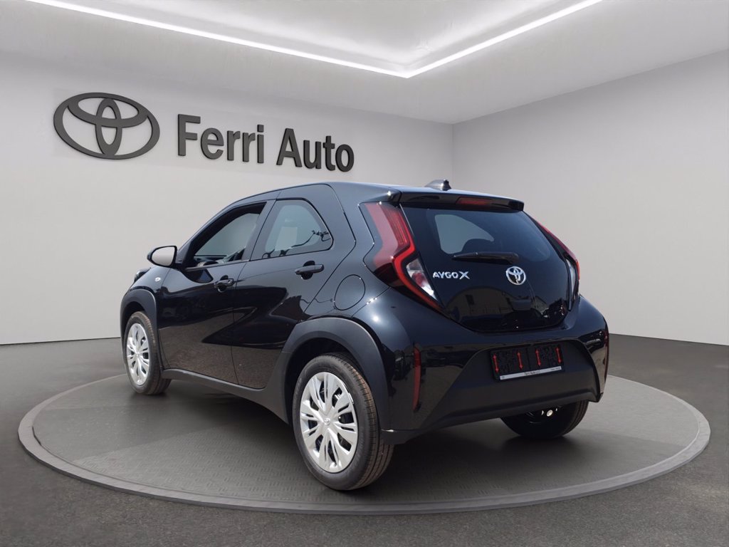 TOYOTA Aygo x 1.0 active 72cv