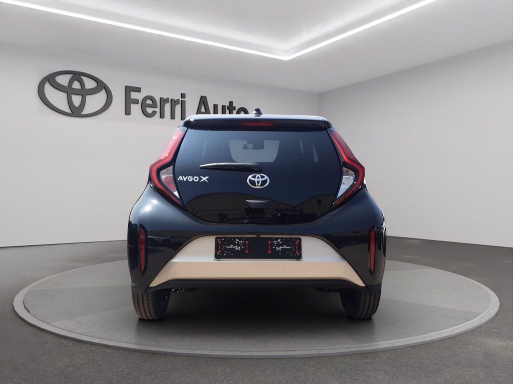 TOYOTA Aygo x 1.0 trend 72cv