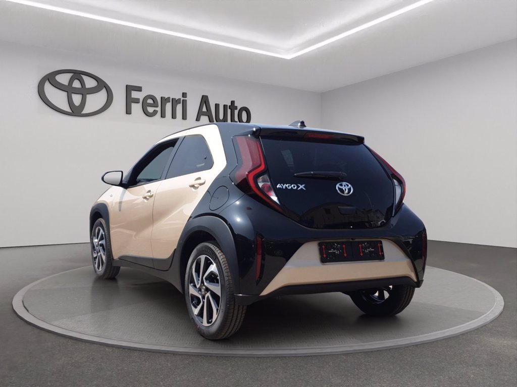 TOYOTA Aygo x 1.0 trend 72cv