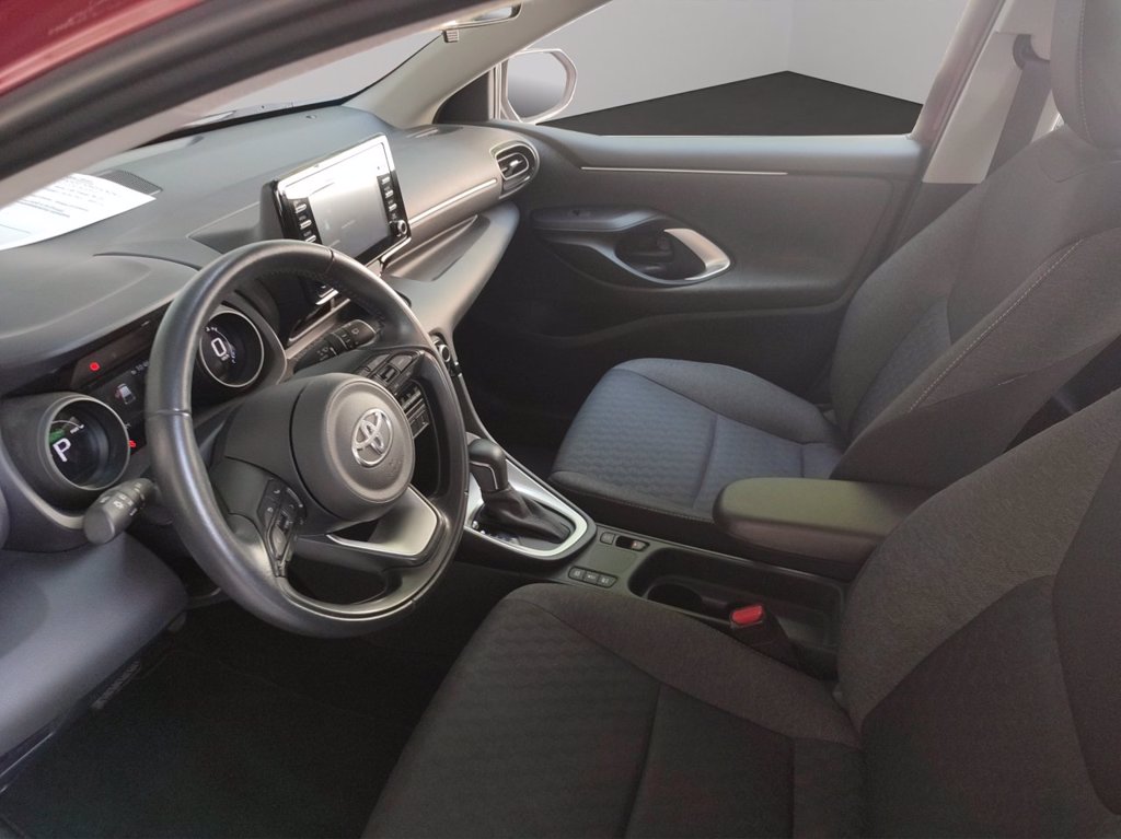 TOYOTA Yaris 1.5h trend