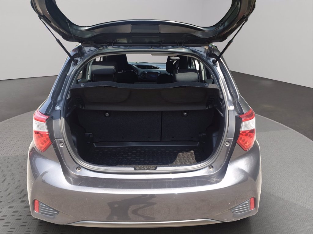 TOYOTA Yaris 5p 1.5h active