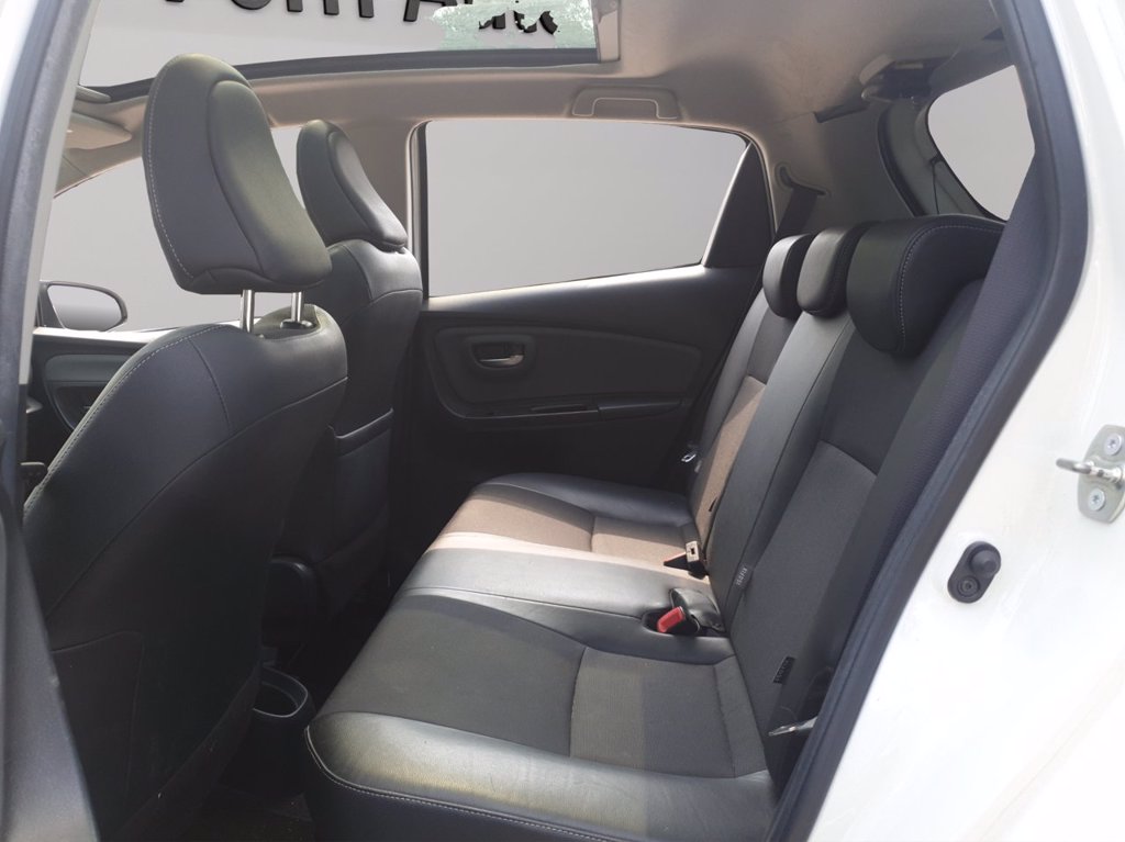 TOYOTA Yaris 5p 1.5 lounge