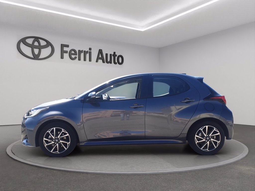 TOYOTA Yaris 1.5h trend