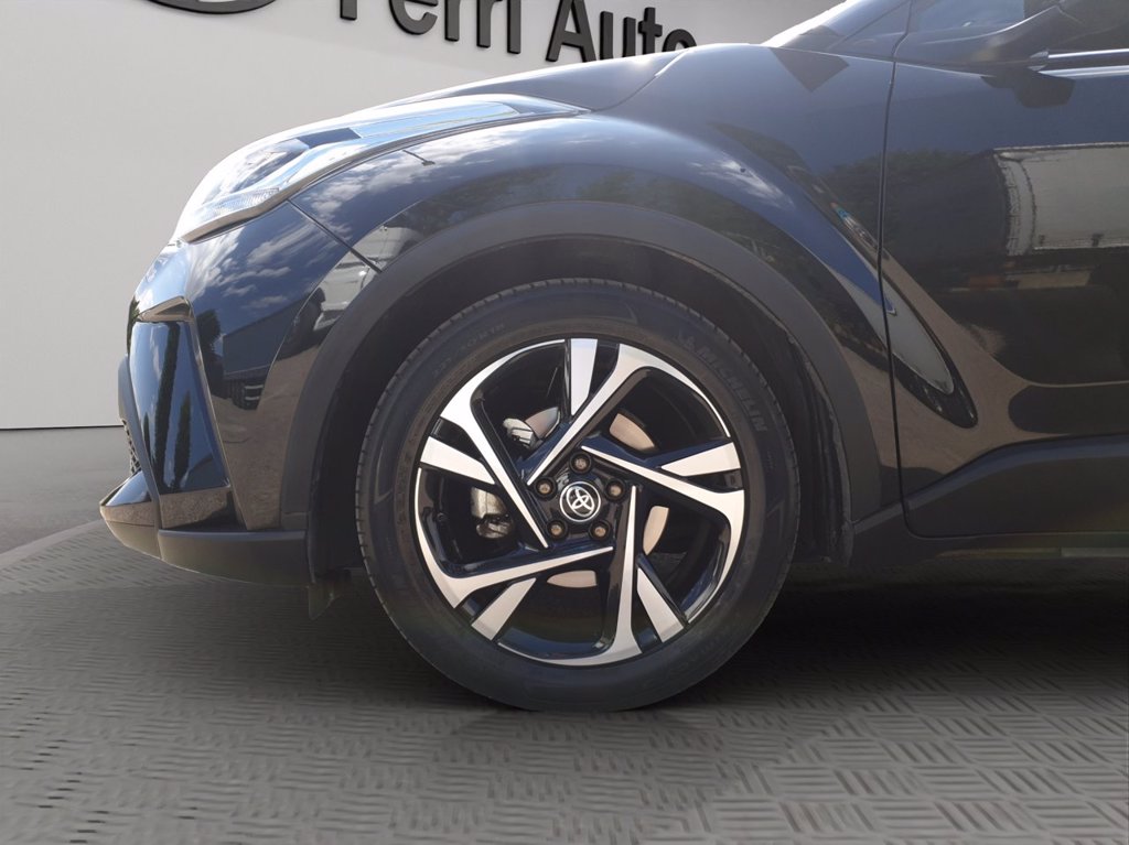 TOYOTA C-hr 1.8h trend e-cvt