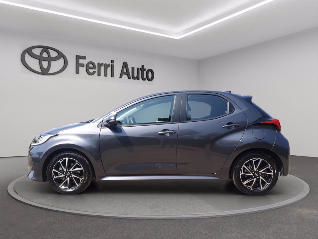 TOYOTA Yaris 1.5h trend