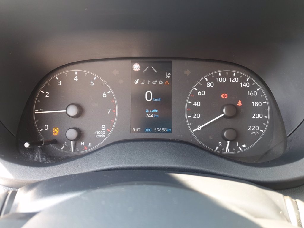 TOYOTA Yaris 1.0 active