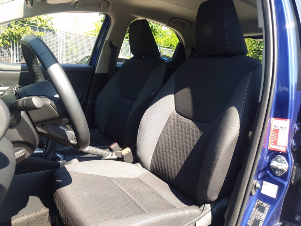 TOYOTA Yaris 1.0 active