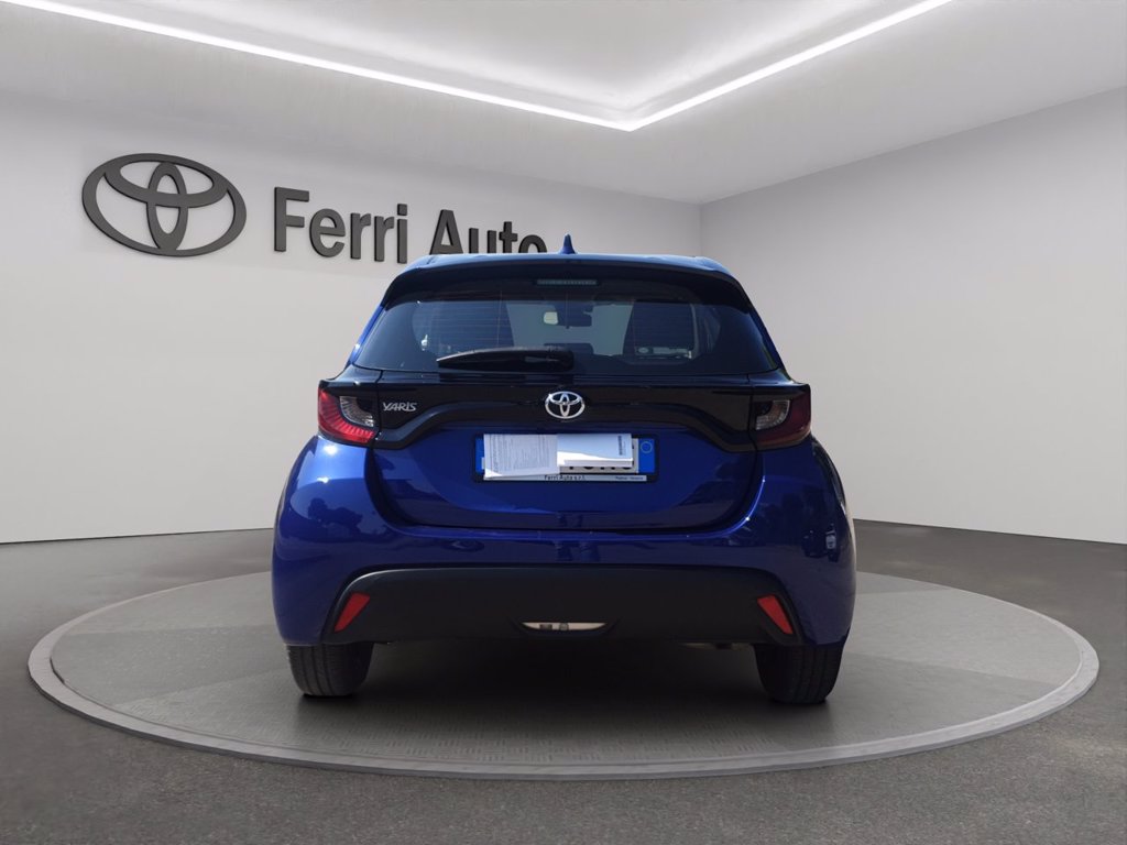 TOYOTA Yaris 1.0 active