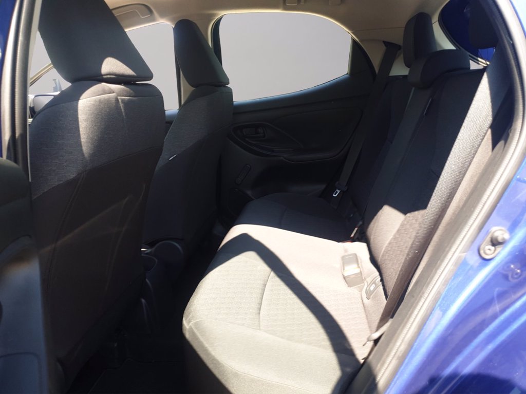 TOYOTA Yaris 1.0 active