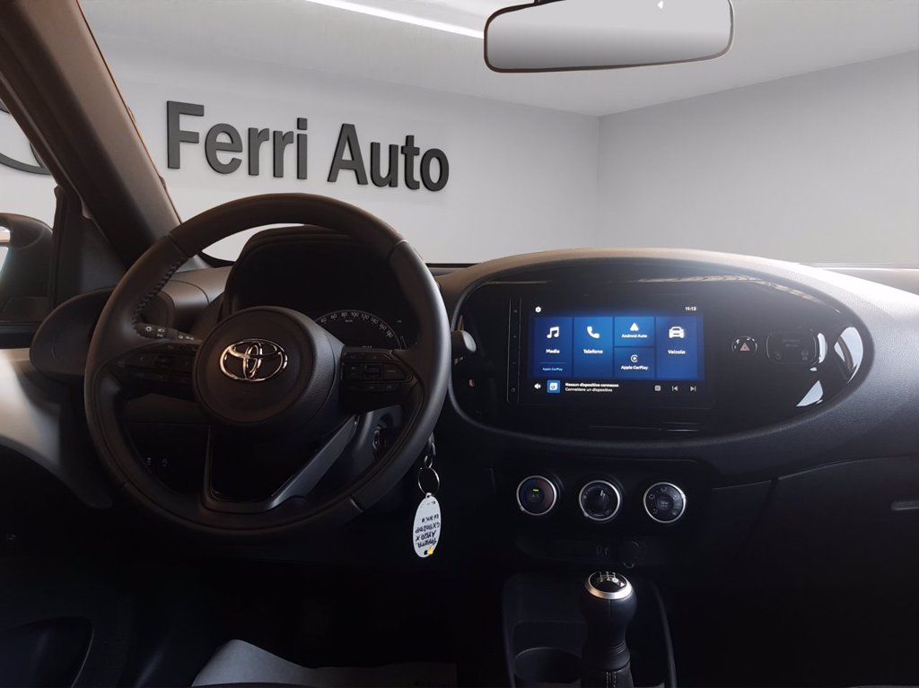 TOYOTA Aygo x 1.0 active 72cv