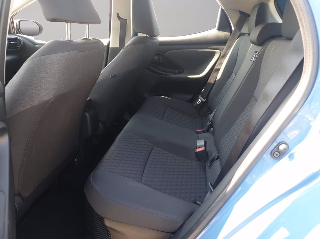 TOYOTA Yaris 1.5h trend