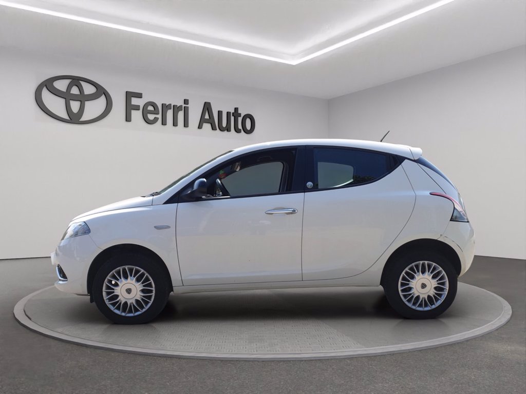 LANCIA Ypsilon 0.9 t.air silver ecochic metano 80cv