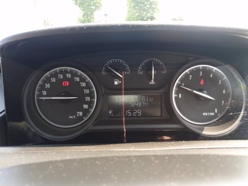 LANCIA Ypsilon 0.9 t.air silver ecochic metano 80cv