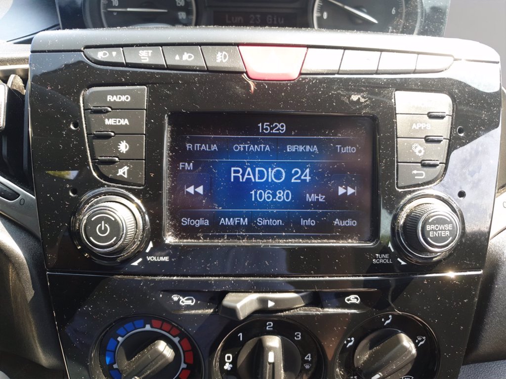 LANCIA Ypsilon 0.9 t.air silver ecochic metano 80cv