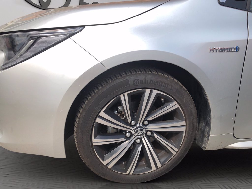 TOYOTA Corolla touring sports 1.8h style cvt