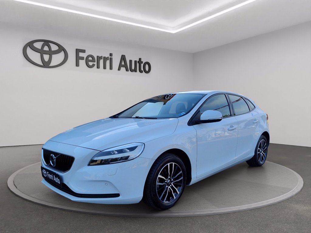 VOLVO V40 2.0 d2 plus