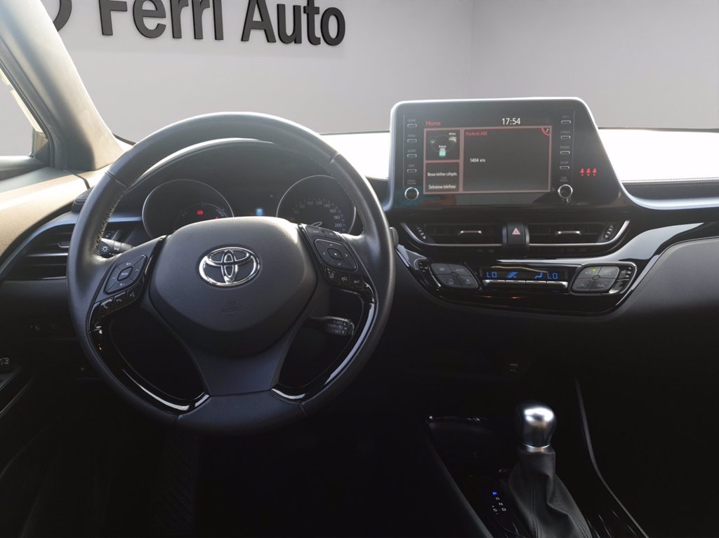 TOYOTA C-hr 2.0h trend e-cvt