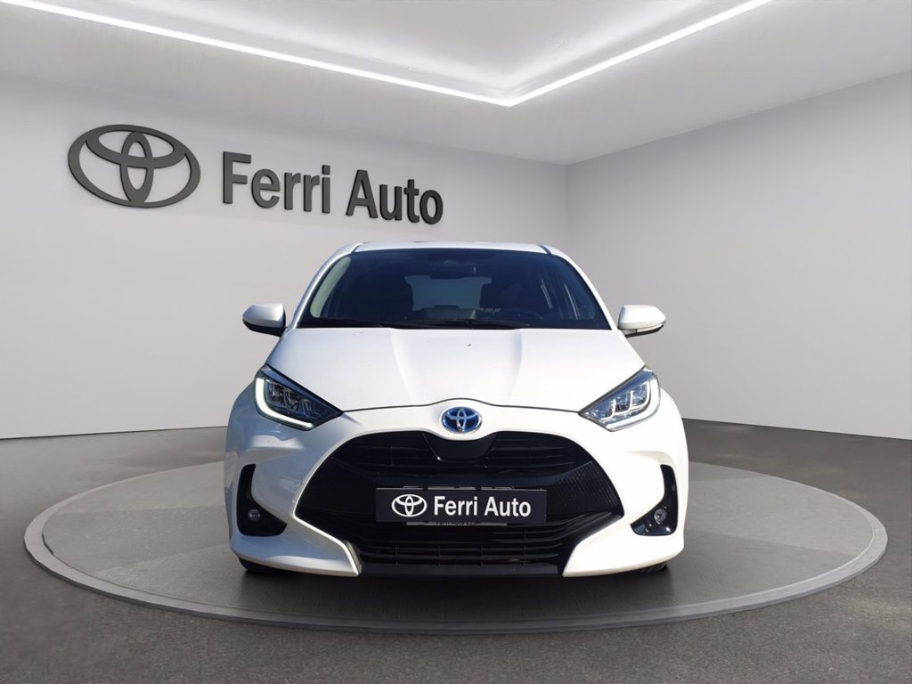 TOYOTA Yaris 1.5h trend
