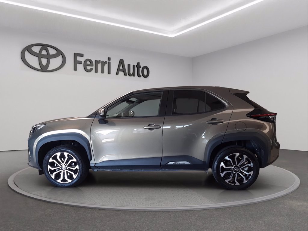 TOYOTA Yaris cross 1.5h trend awd-i 116cv e-cvt