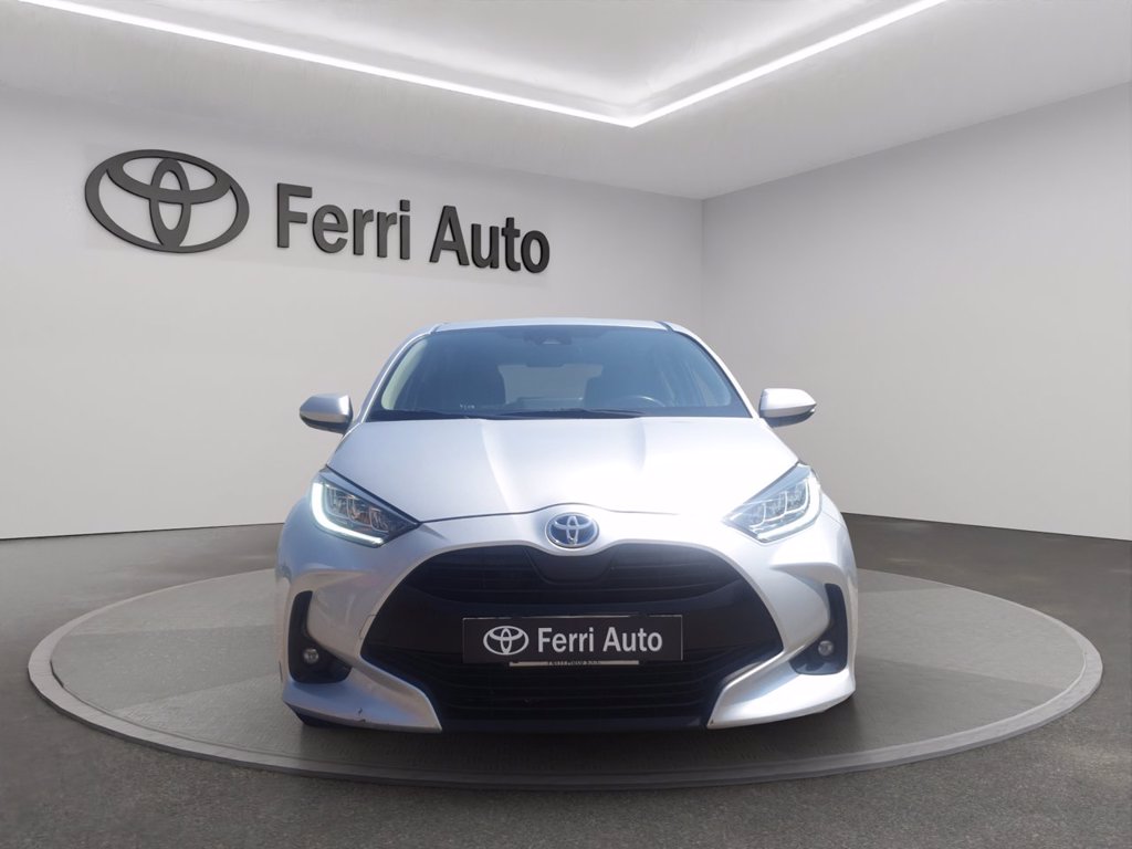 TOYOTA Yaris 1.5h trend