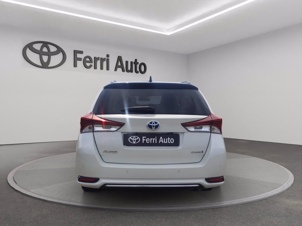 TOYOTA Auris touring sports 1.8h black edition cvt