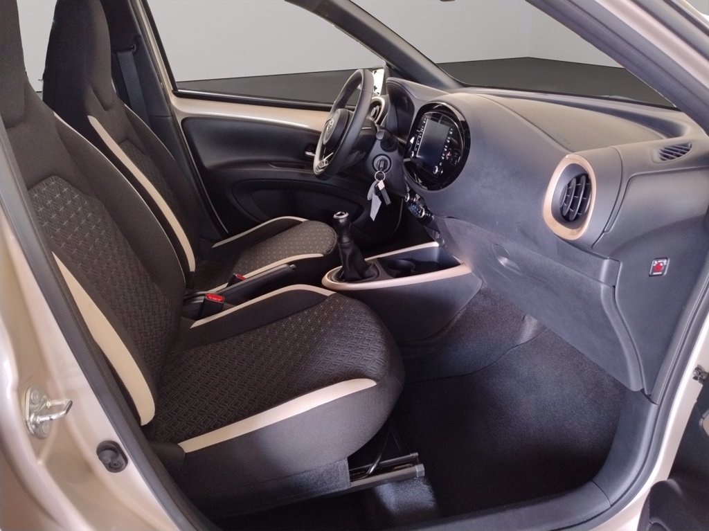 TOYOTA Aygo x 1.0 trend 72cv