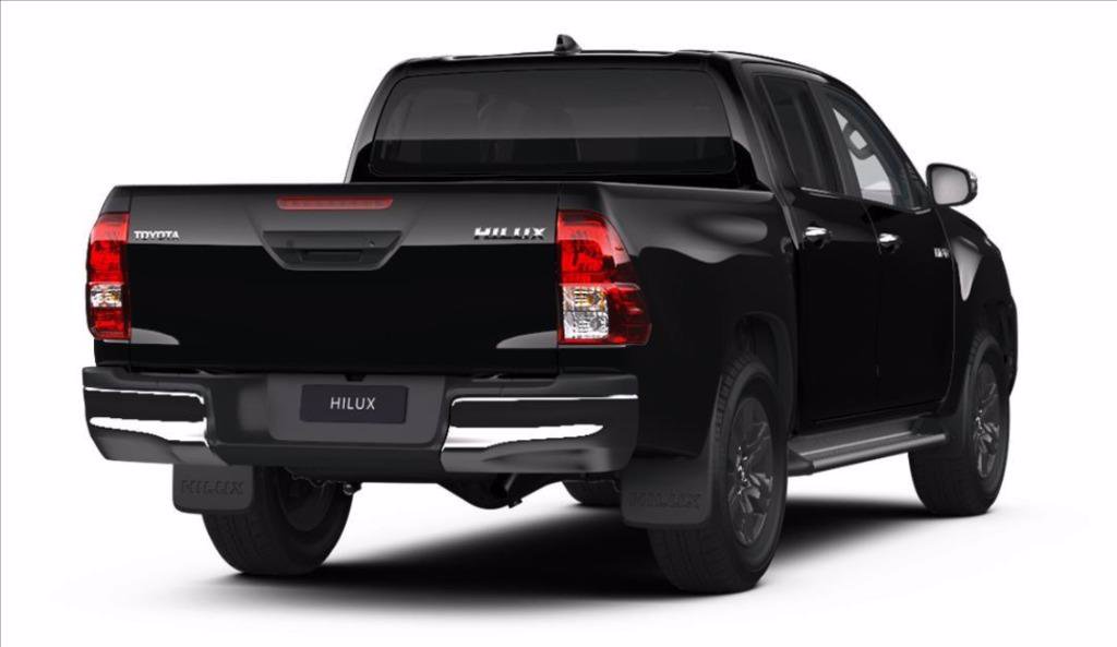 TOYOTA Hilux 2.4 d-4d double cab Lounge auto