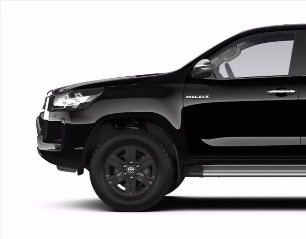 TOYOTA Hilux 2.4 d-4d double cab Lounge auto