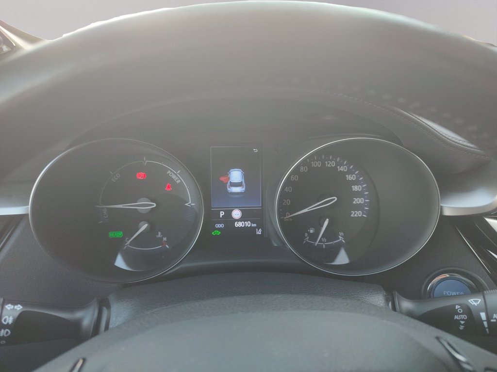 TOYOTA C-hr 1.8h lounge e-cvt