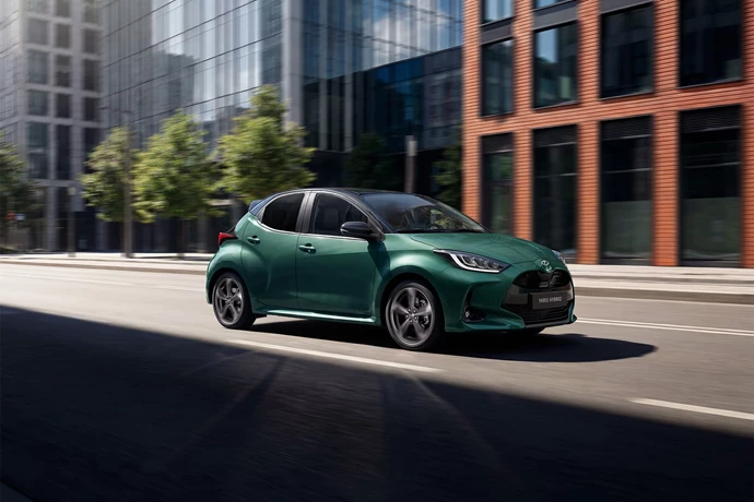 YARIS ITEM 2 GIUSTA (1)
